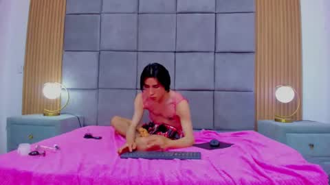 yu_yang69 online show from January 16, 10:41 pm