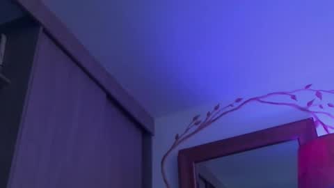 Snapshot of yulianpereira25 chatting on January 25, 5:51 pm yulian 2811 online show from January 25, 5:51 pm