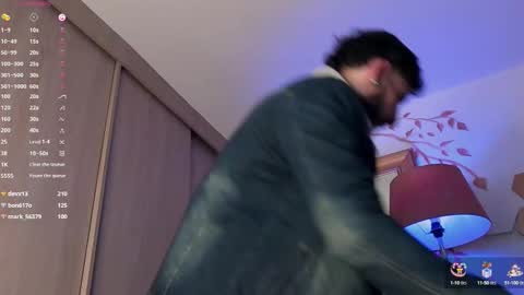 Snapshot of yulianpereira25 chatting on February 1, 11:31 am yulian 2811 online show from February 1, 11:31 am