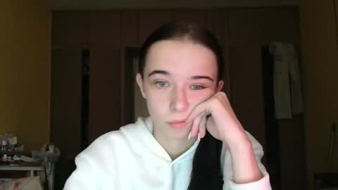 Yuliia online show from October 20, 9:47 am