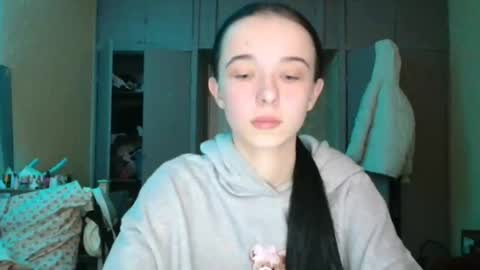 Yuliia online show from February 24, 7:11 am