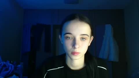 Yuliia online show from December 15, 4:47 pm