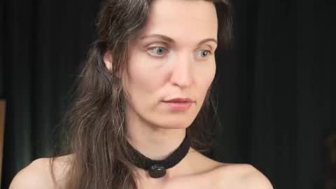 yulla dao online show from February 7, 5:27 pm