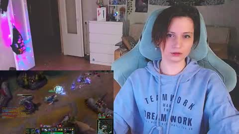 Kris online show from February 20, 8:36 pm