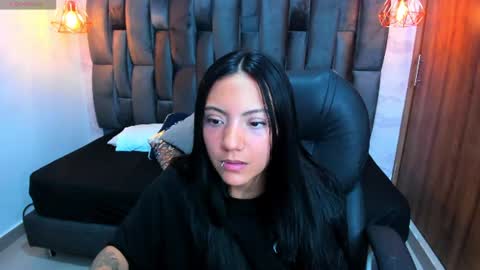 yumeko_michael online show from June 13, 11:26 pm