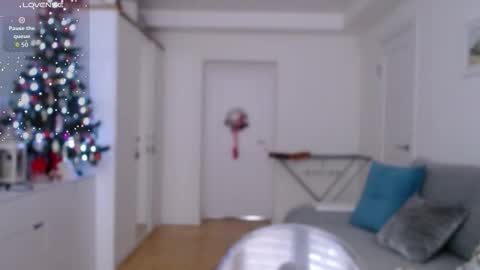 Lillya online show from December 15, 10:44 am