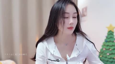 YunEr online show from December 16, 2:12 pm