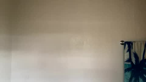 Snapshot of yungstudbev chatting on February 25, 6:23 pm yungstudbev online show from February 25, 6:23 pm