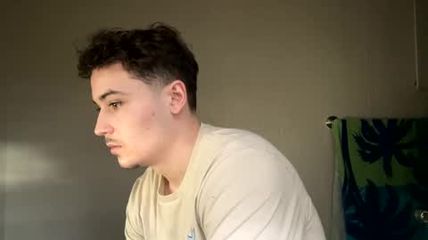 Snapshot of yungstudbev chatting on March 1, 8:32 pm yungstudbev online show from March 1, 8:32 pm