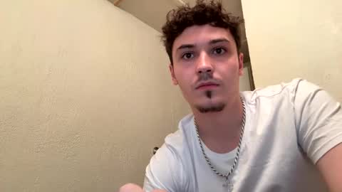 Snapshot of yungstudbev chatting on September 22, 5:22 am yungstudbev online show from September 22, 5:22 am