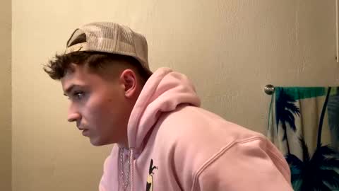 Snapshot of yungstudbev chatting on February 18, 4:58 am yungstudbev online show from February 18, 4:58 am