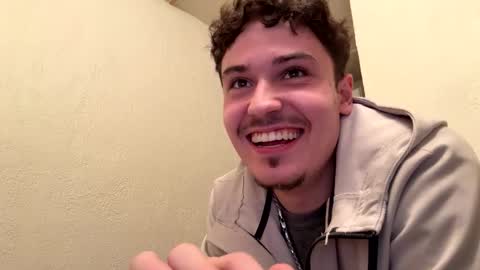 Snapshot of yungstudbev chatting on September 11, 1:51 am yungstudbev online show from September 11, 1:51 am