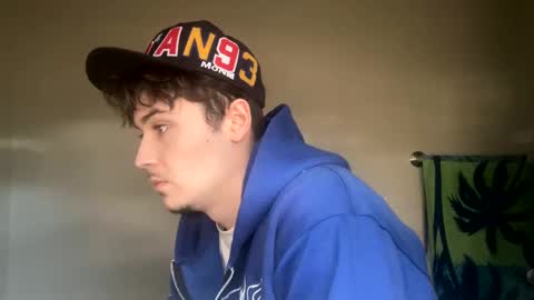 Snapshot of yungstudbev chatting on February 5, 6:04 pm yungstudbev online show from February 5, 6:04 pm