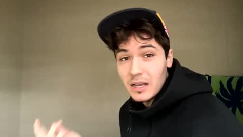 Snapshot of yungstudbev chatting on February 11, 8:31 pm yungstudbev online show from February 11, 8:31 pm