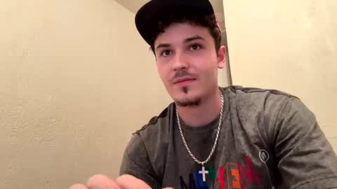 Snapshot of yungstudbev chatting on September 24, 5:25 am yungstudbev online show from September 24, 5:25 am