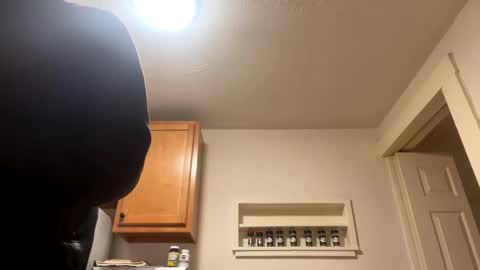 Snapshot of yungstudbev chatting on January 28, 3:36 am yungstudbev online show from January 28, 3:36 am