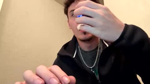 Snapshot of yungstudbev chatting on September 13, 3:53 am yungstudbev online show from September 13, 3:53 am