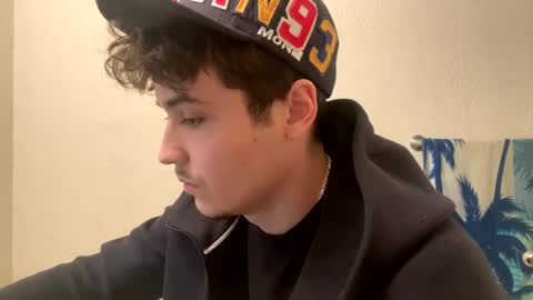 Snapshot of yungstudbev chatting on February 1, 3:41 am yungstudbev online show from February 1, 3:41 am