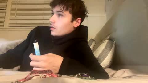 Snapshot of yungstudbev chatting on February 5, 4:06 am yungstudbev online show from February 5, 4:06 am