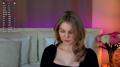 Tessa online show from March 21, 6:01 pm