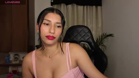 yuzii Im new to these pages so I hope you guys are kind to me. online show from April 15, 3:32 am