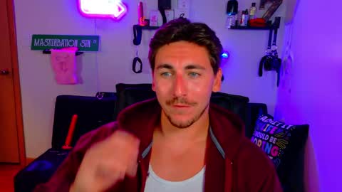 Zach Rhyder online show from September 19, 2:27 am