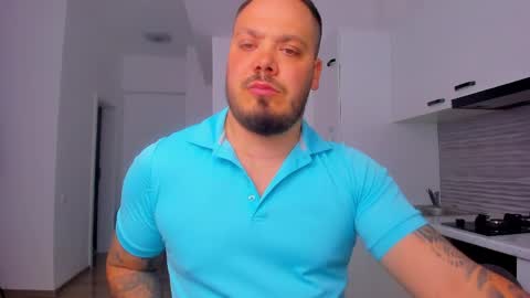 Zack online show from April 14, 6:00 pm