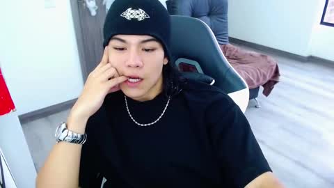 zackss_player online show from October 11, 8:23 pm