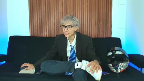 zack online show from March 4, 8:05 pm