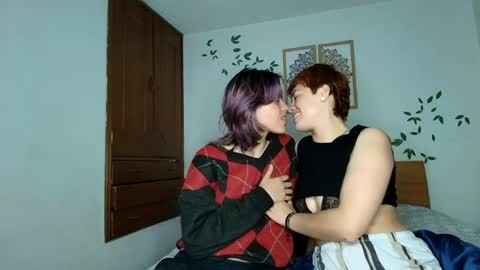 zafira_raven online show from April 4, 2:51 am