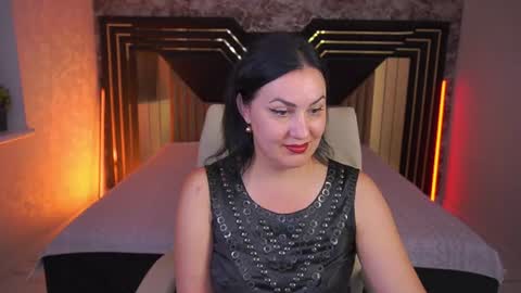 Zafiramoonn online show from June 24, 9:22 pm