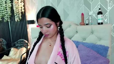 Zaira Bonny online show from June 12, 9:36 pm
