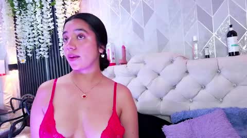 Zaira Bonny online show from June 15, 5:27 pm