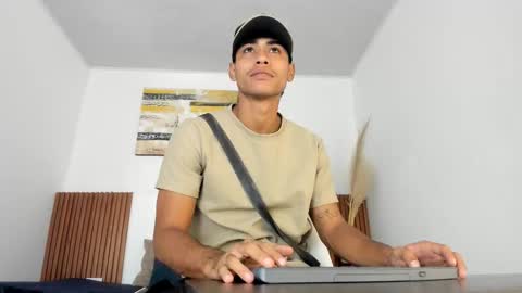 Zander online show from February 21, 2:20 pm