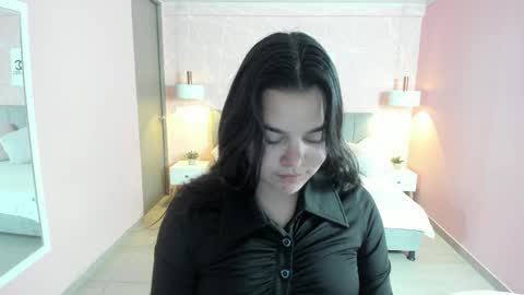 Zara Sweet  online show from November 18, 12:30 pm