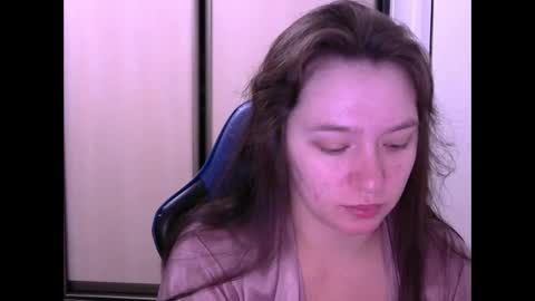 Snapshot of zara_golden chatting on January 12, 4:52 am chaturcum online show from January 12, 4:52 am