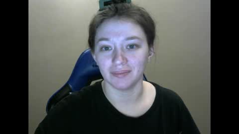 Snapshot of zara_golden chatting on January 16, 10:53 am chaturcum online show from January 16, 10:53 am