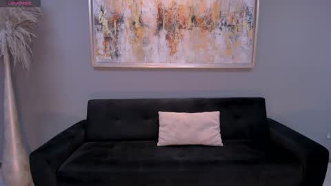 Zara  online show from January 6, 3:54 am