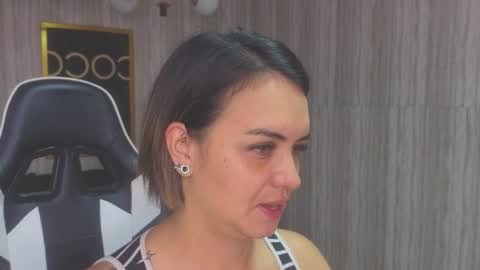 Isabella online show from February 9, 12:42 pm