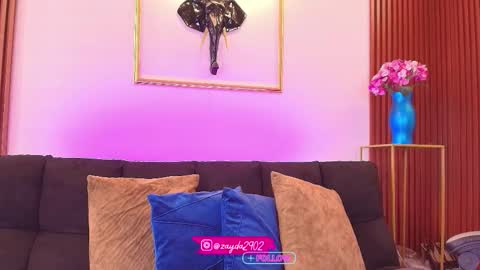  Zayda  online show from November 28, 7:21 pm