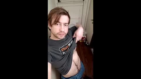 zchasebluesky22 online show from May 8, 8:42 am