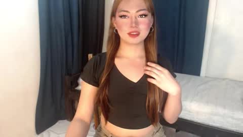 zemi_max online show from December 18, 3:29 pm