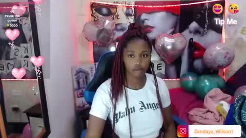 Snapshot of zendaya_wilson1 chatting on February 20, 5:23 am Zendaya Wilson online show from February 20, 5:23 am