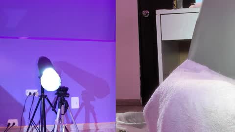 Zendaya online show from November 18, 7:17 pm