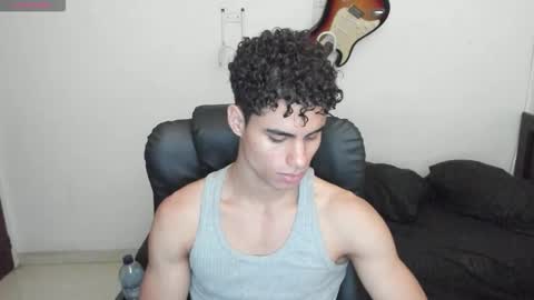 zenzhu online show from September 29, 2:32 am