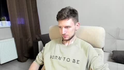 Andrew online show from February 5, 6:15 pm