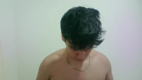 zeus_183 online show from July 4, 4:38 am