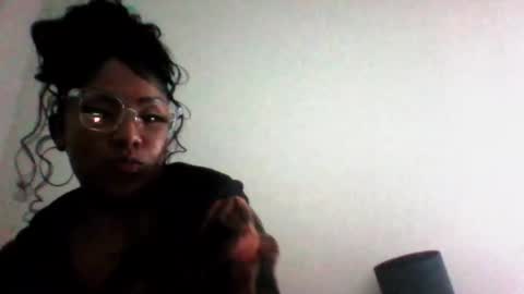 zhapiz0420 online show from November 12, 11:01 am