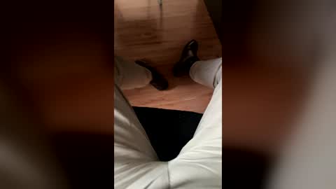 zlrihbb online show from June 19, 10:54 am