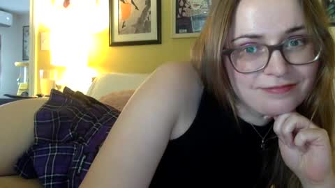 Zoe Bloom online show from August 9, 12:21 am